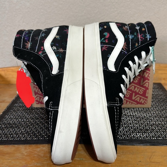 Vans Comfycush Sk8 Hi Fatal floral black men’s size 10.5 lightweight - Picture 5 of 9